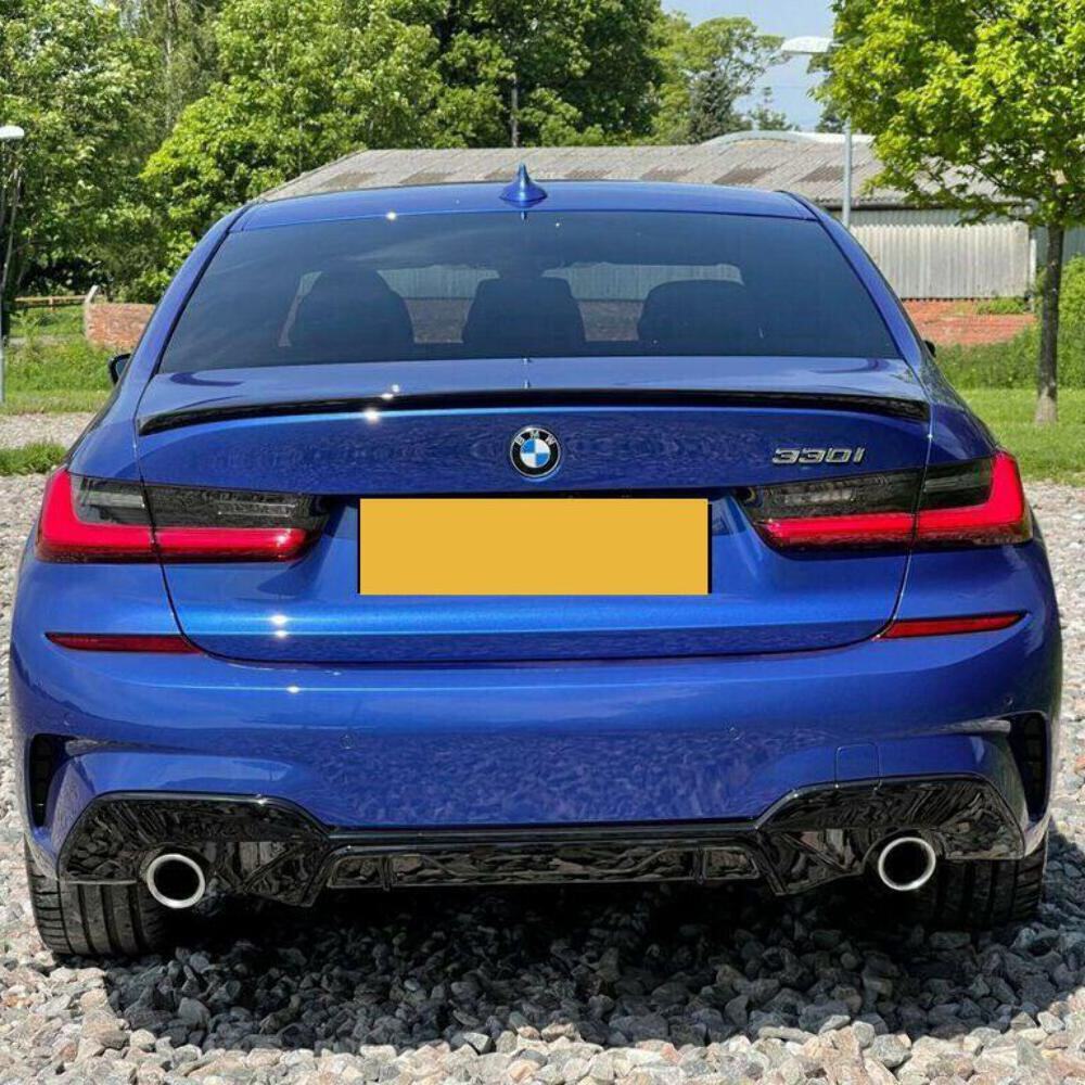 'Performance Style' Diffuser for BMW Series 3 (G20/G21) Pre-LCI 2019+ in glossy black