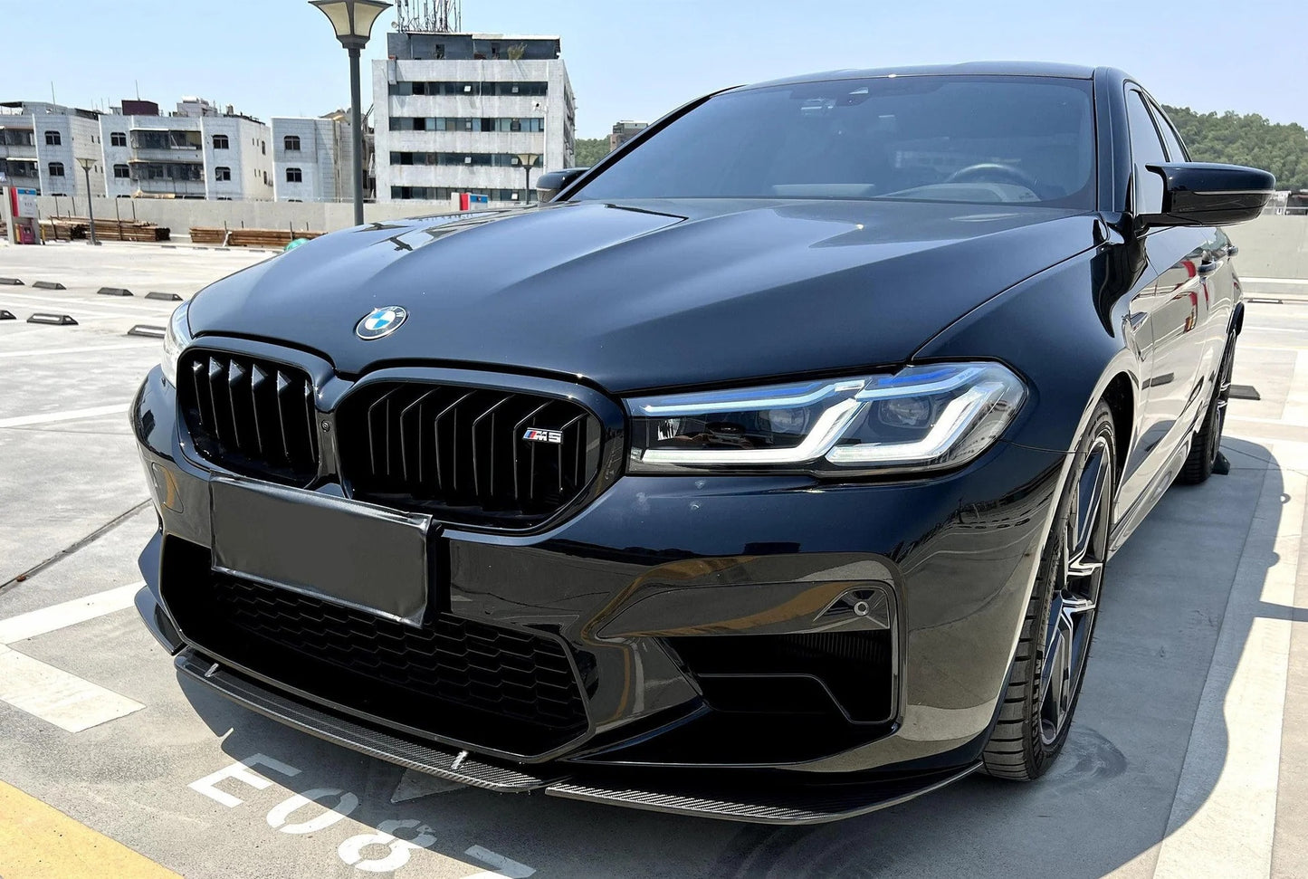 Karbonowy Splitter Przedni 'Performance Style' do BMW M5 F90 LCI