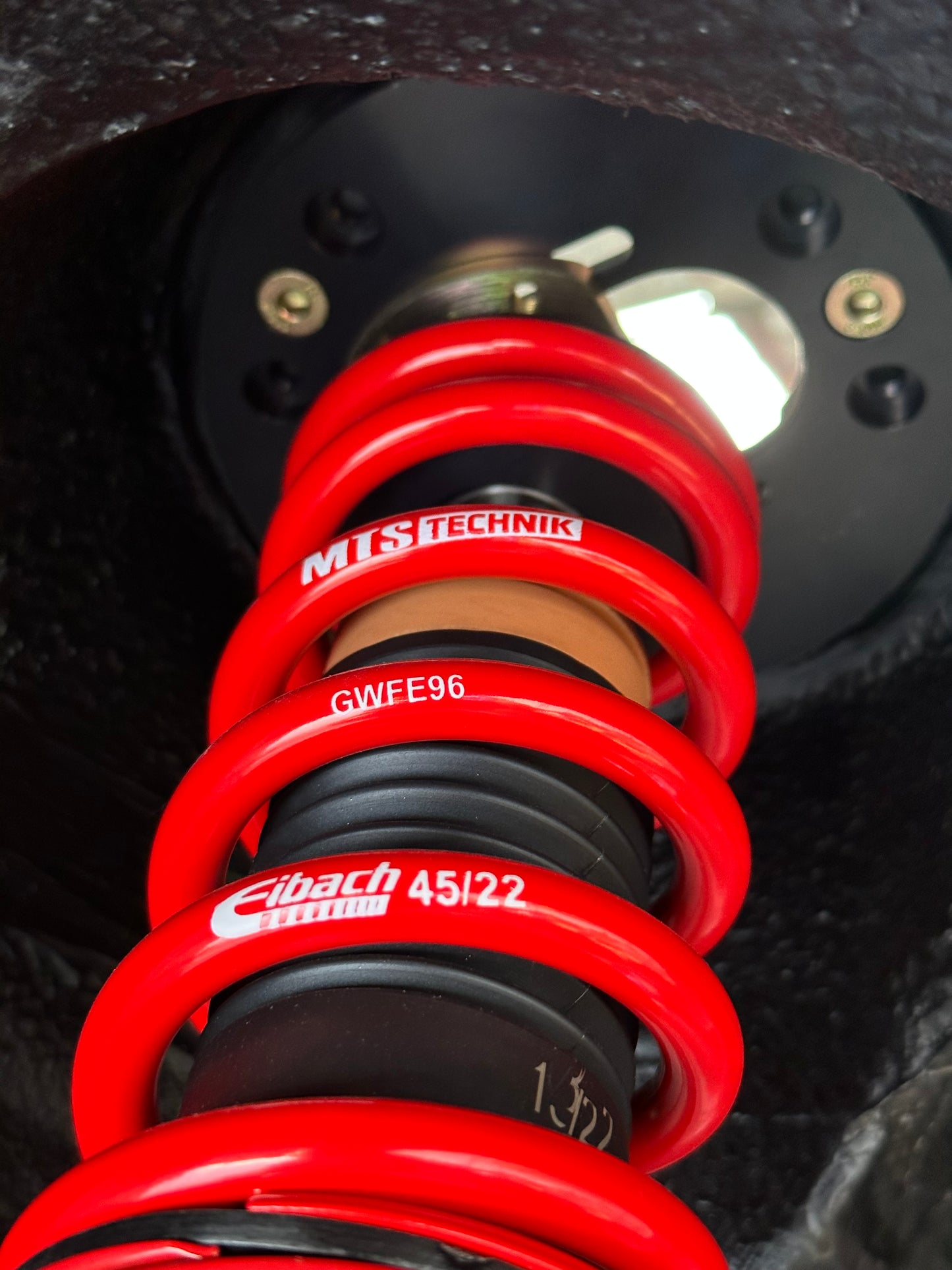 MTS Stance Coilover Suspension - BMW 3 Series (E46)
