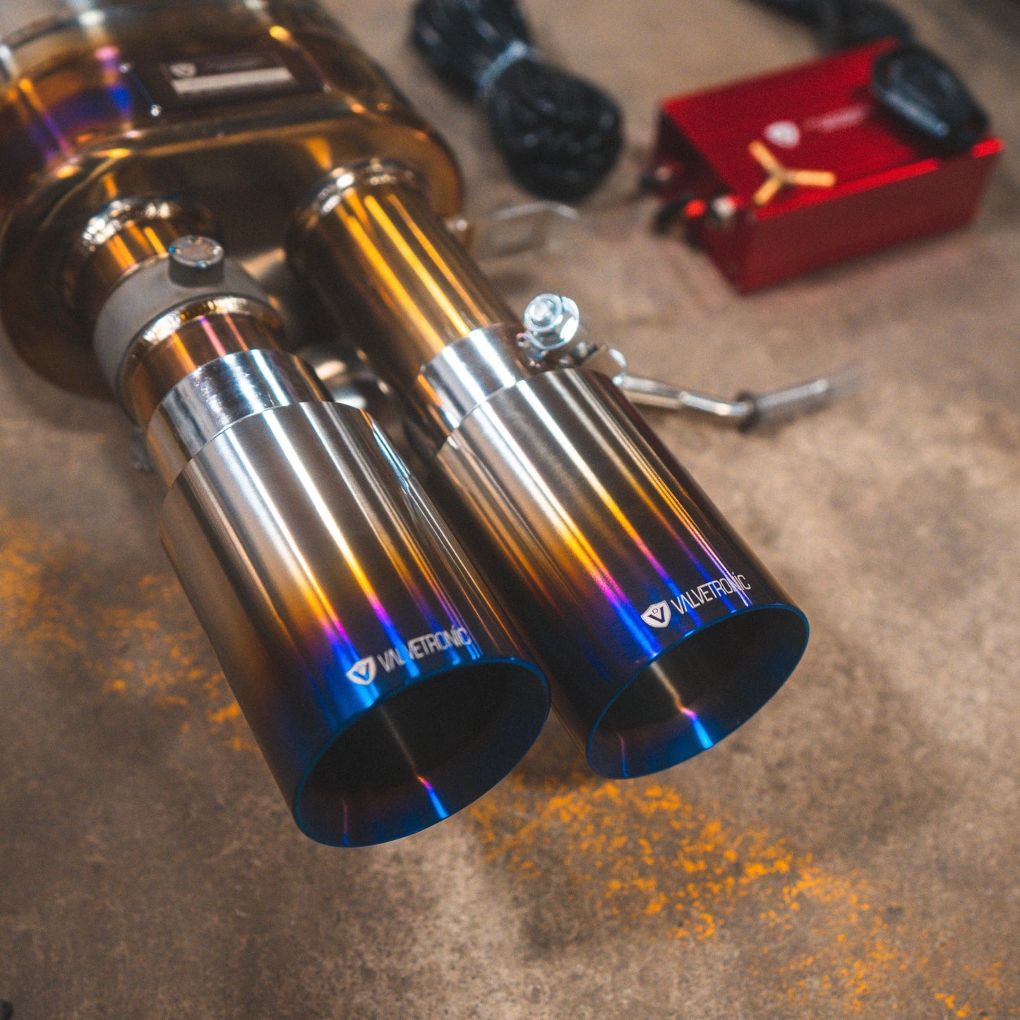 Titanium Exhaust System Valvetronic Designs V2 for BMW M3 (E90/E92/E93)