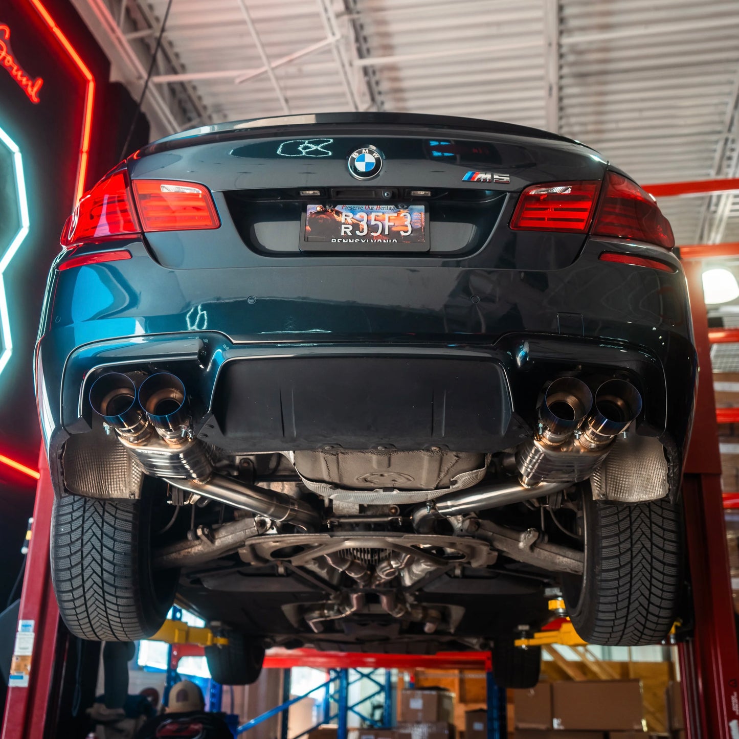 Układ wydechowy Valvetronic Designs do BMW M5/M6 (F10/F06)