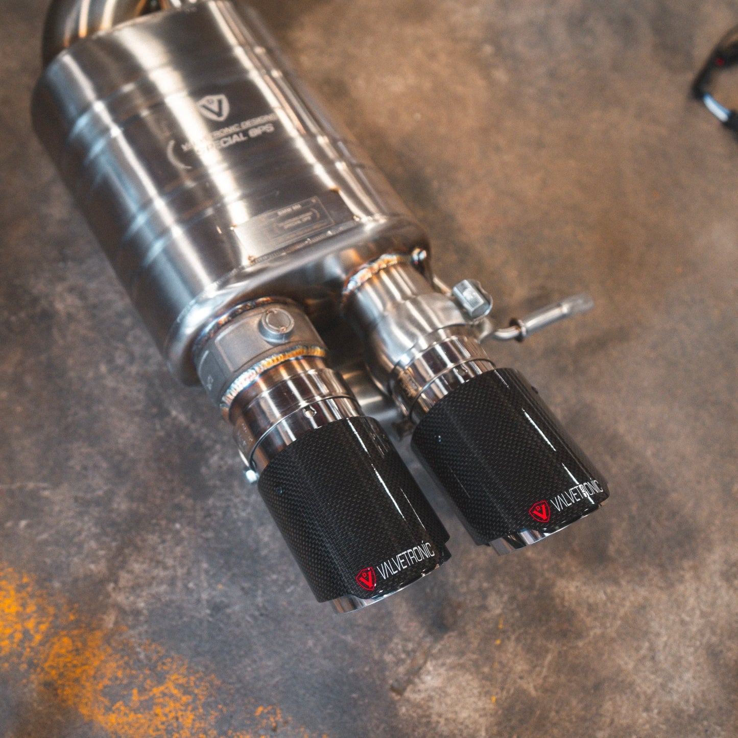 Układ wydechowy Valvetronic Designs do BMW M5/M6 (F10/F06)