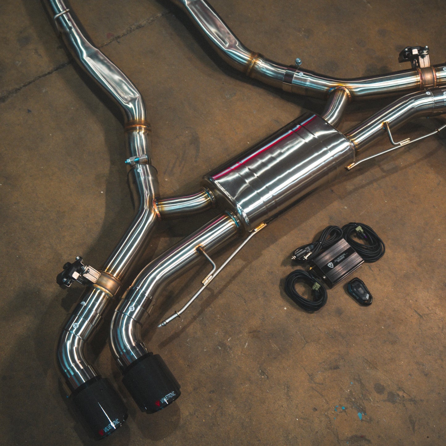 Układ wydechowy Valvetronic Designs do BMW X5M/X6M (F95/F96)