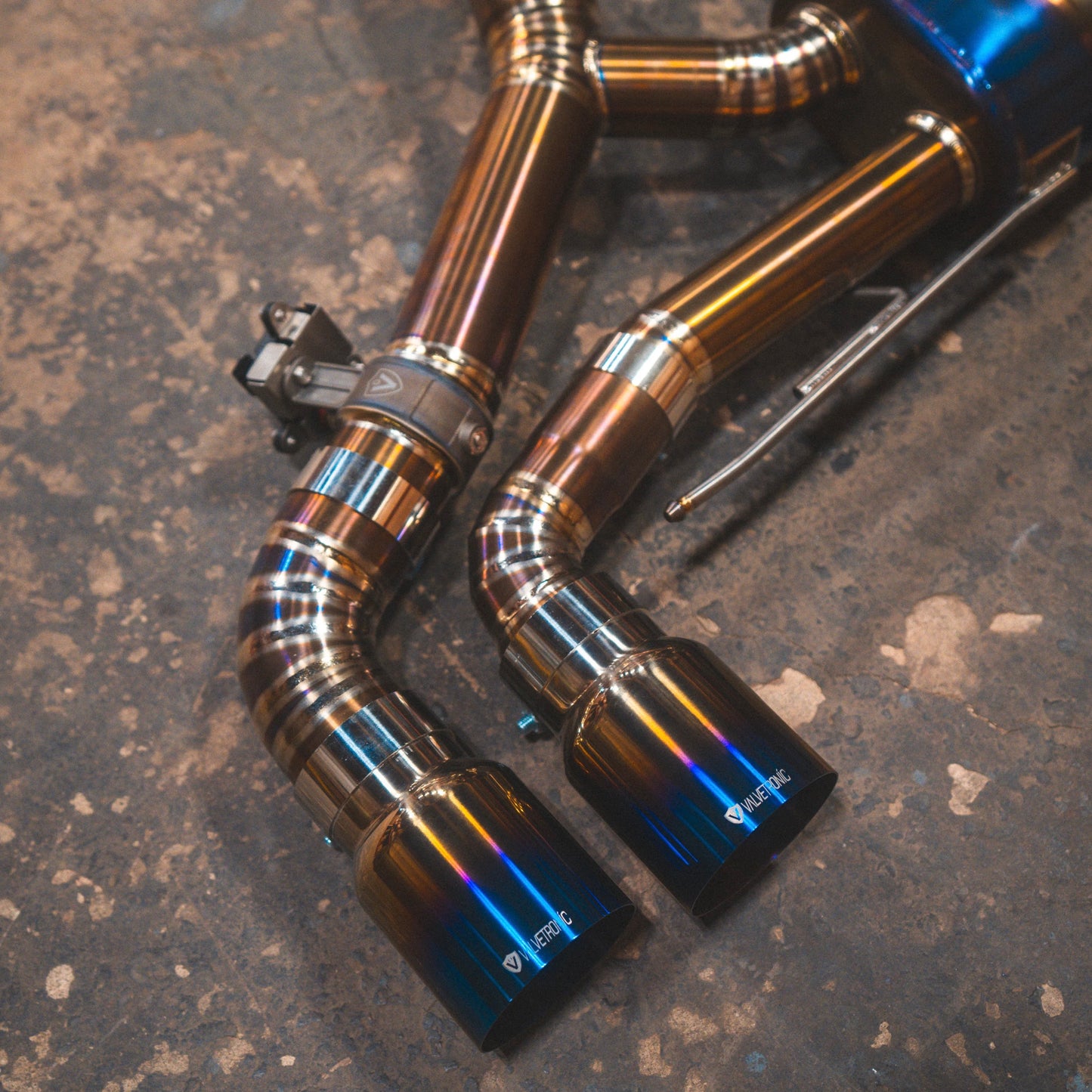 Układ wydechowy Valvetronic Designs do BMW X5M/X6M (F95/F96)